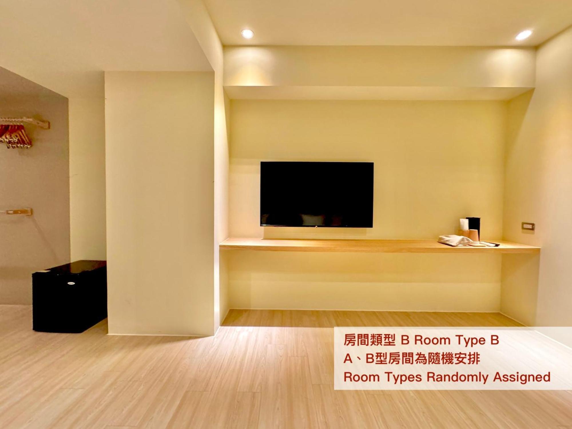 Brown House Hotel - Taipei Main Station Bagian luar foto